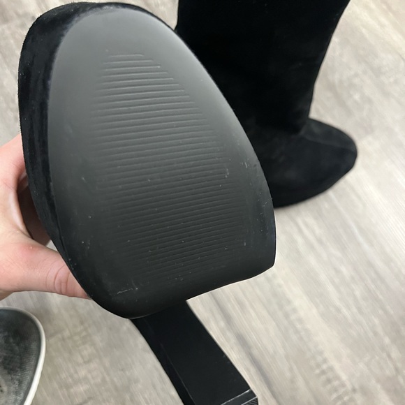 BRAND NEW-NEVER WORN Steve Madden black suede booties size 8 - Picture 7 of 7